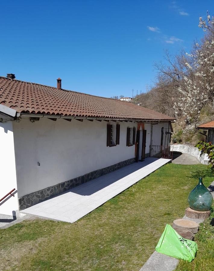B&B La Casa Del Daino Millesimo Buitenkant foto