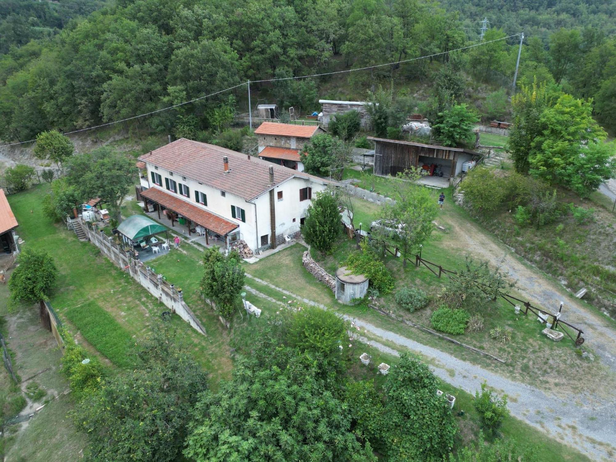 B&B La Casa Del Daino Millesimo Buitenkant foto